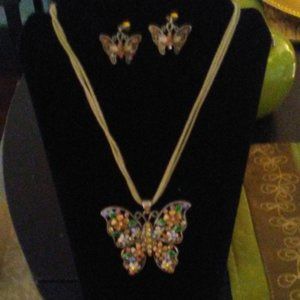 Necklace and earrings